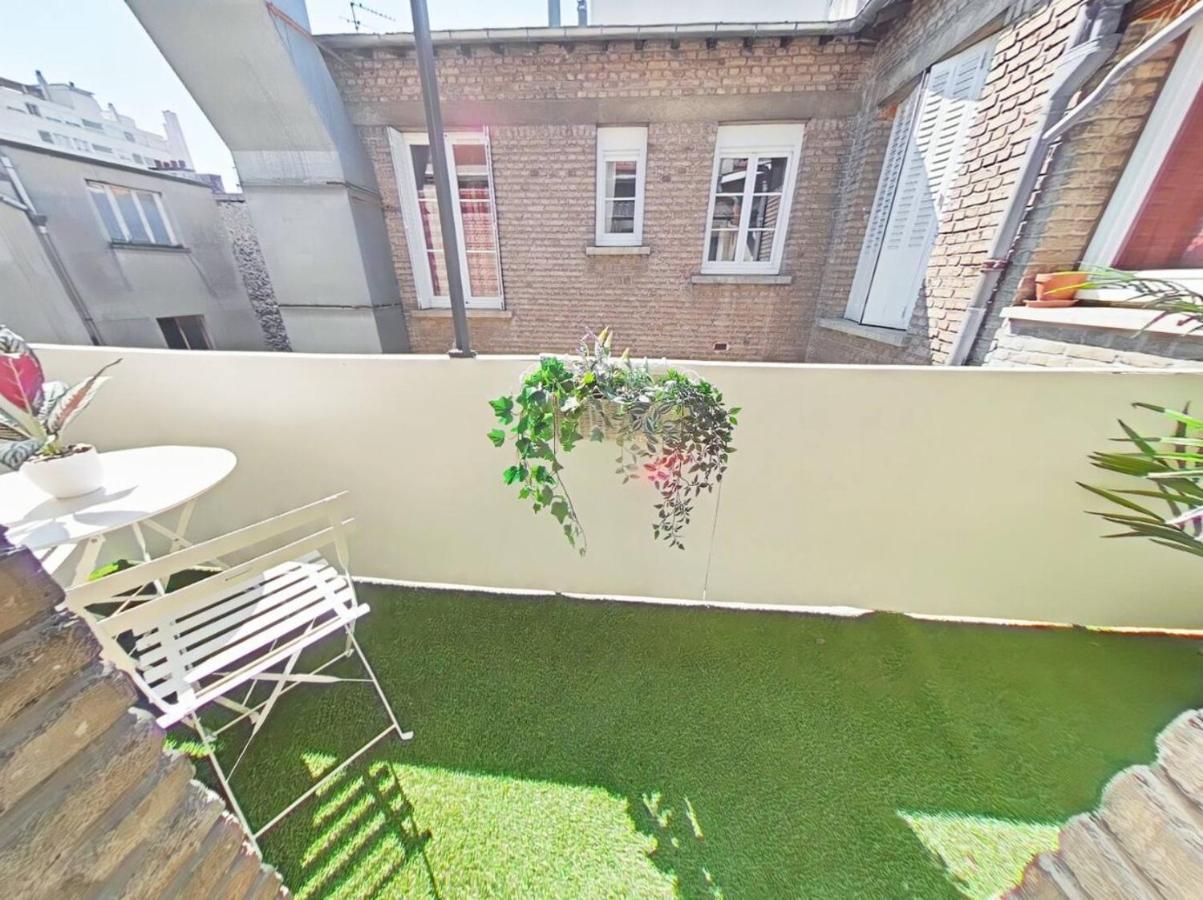 Logement Place D'Erlon Hypercentre Avec Balcon Daire Reims Dış mekan fotoğraf