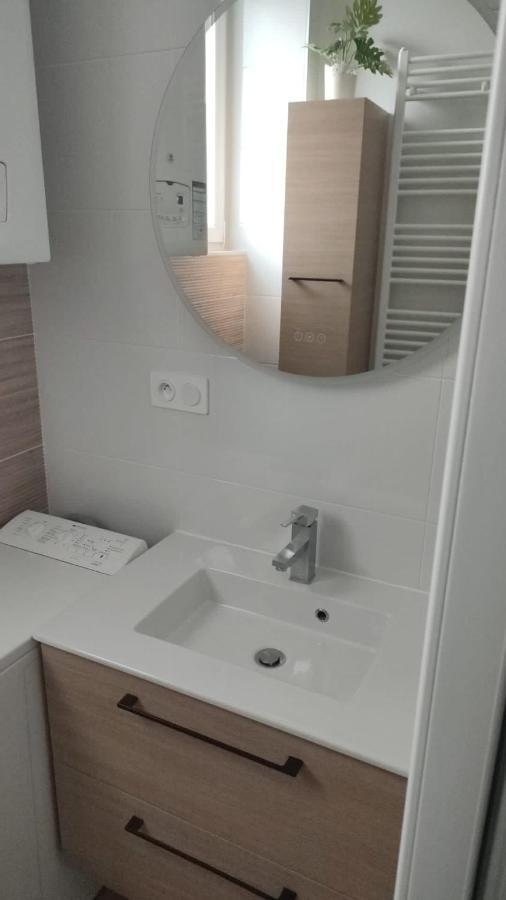 Logement Place D'Erlon Hypercentre Avec Balcon Daire Reims Dış mekan fotoğraf